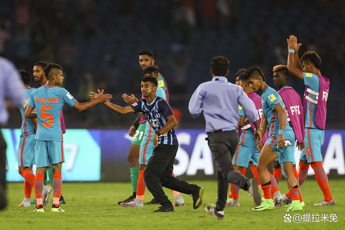 大比分击败对手，汉堡队获胜