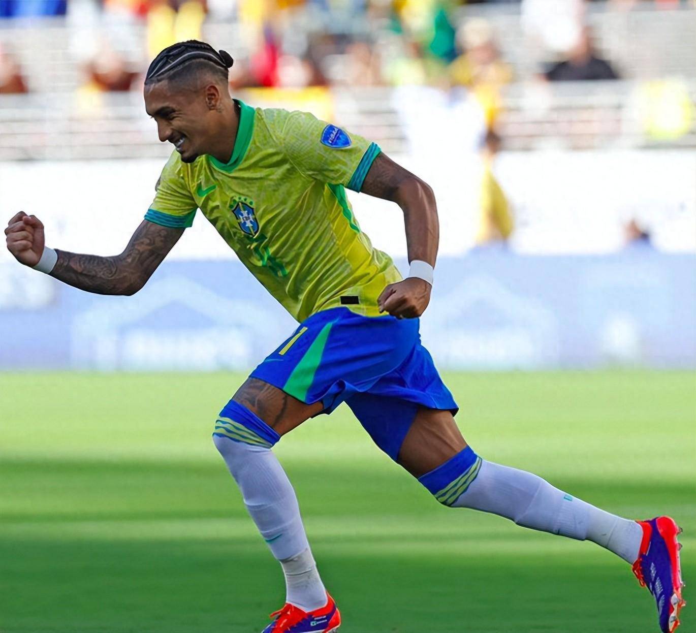 DB彩票官网-关于巴西足球巨星国际赛表现出色的信息