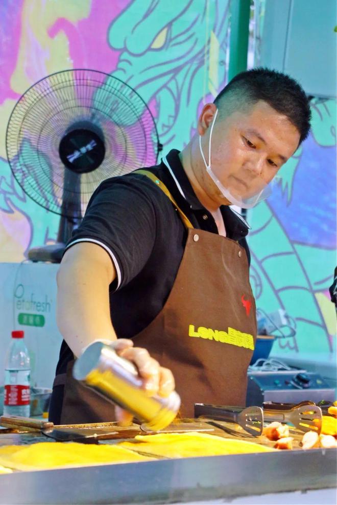 关于闪亮登场，这位选手或赢得头筹的信息