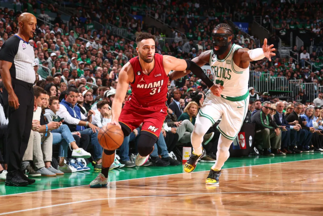 关于热火不断！四川队主场轻松胜江苏队的信息