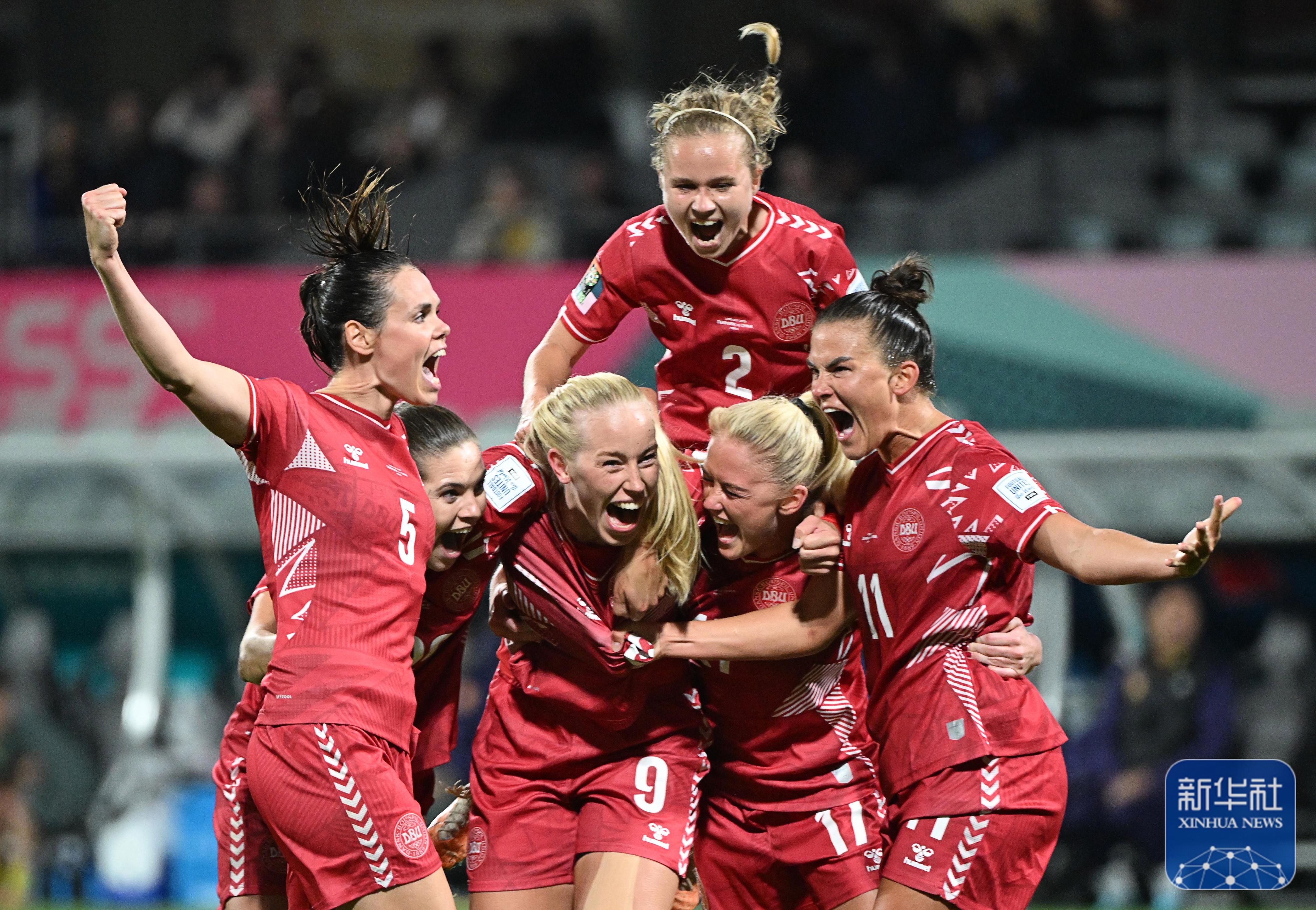 DB游戏-西班牙女足队展现出攻守兼备的实力