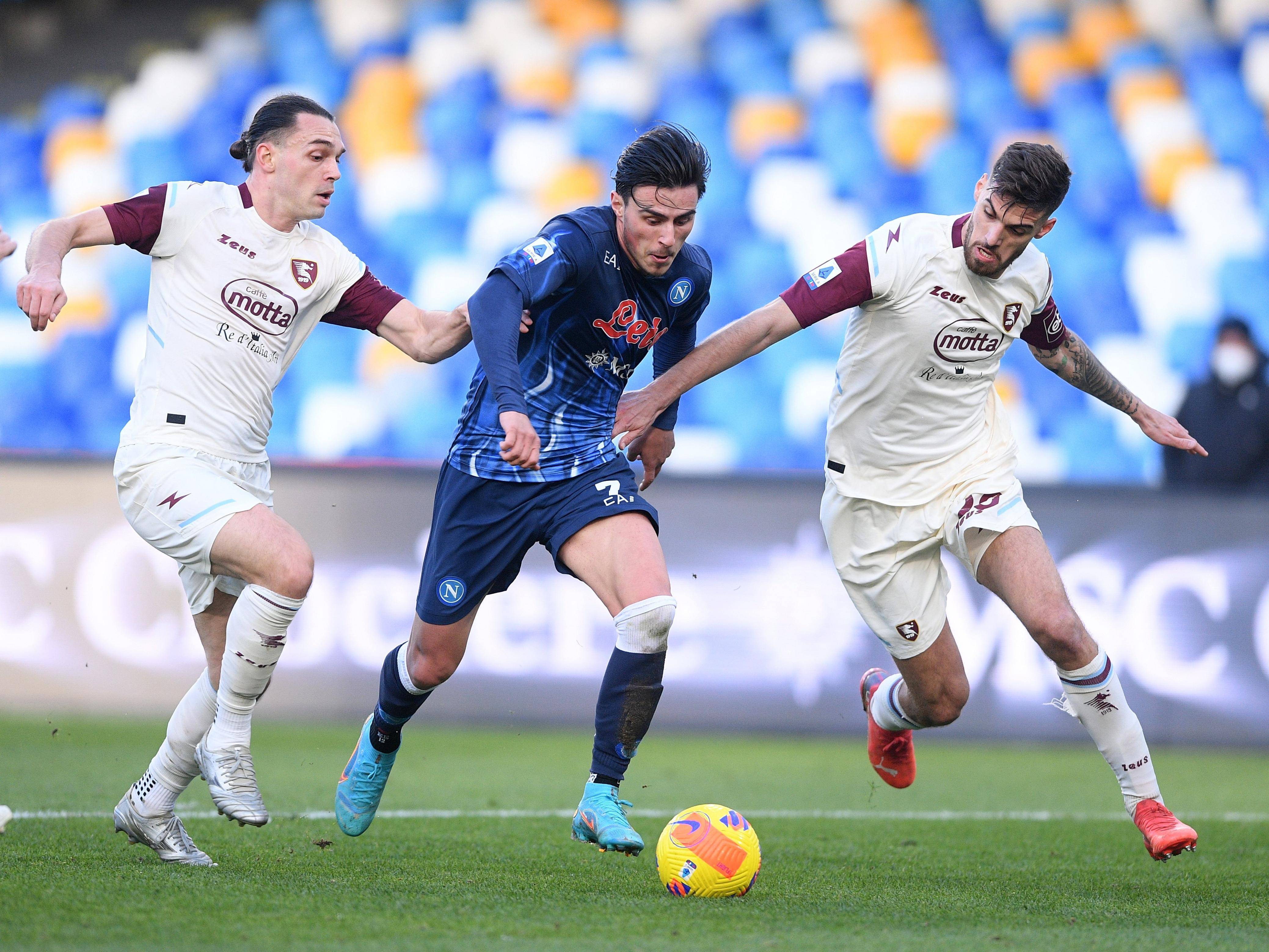 霍芬海姆球员表现出色，帮助球队成功摘星