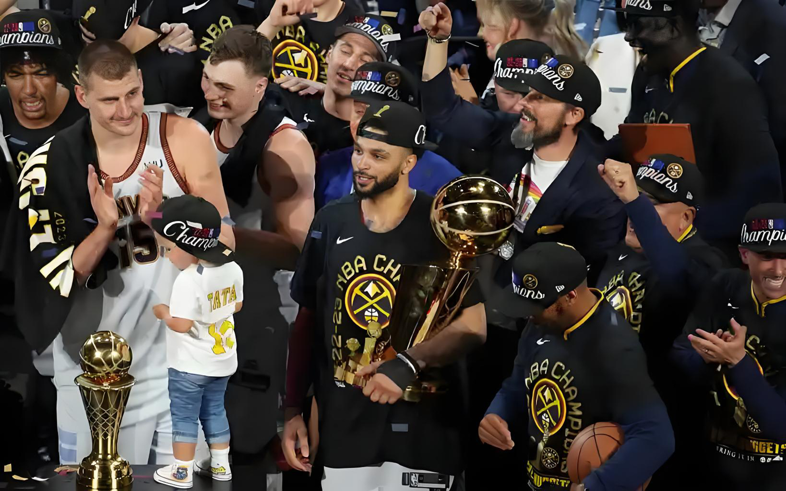 DB游戏-开拓者大胜黄蜂，难得诺维茨基率队取胜