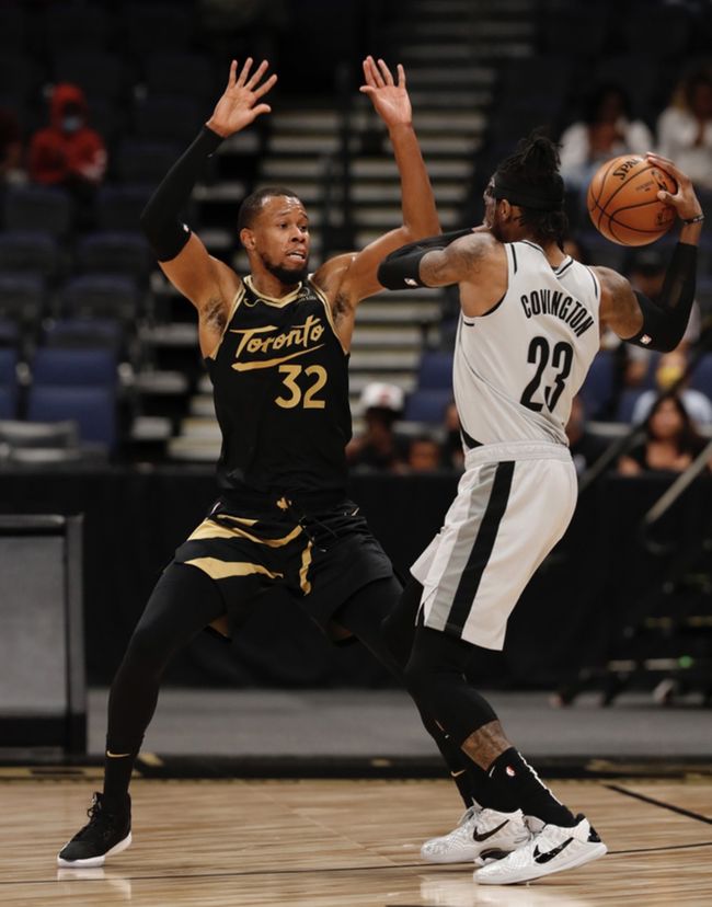 猛龙主场逆风击败开拓者，取