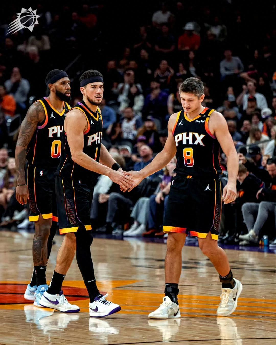 -爵士击败国王结束三连败的简单介绍